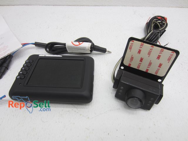 Lot 31-3440 - Automotive Reverse Camera Kit - Works
