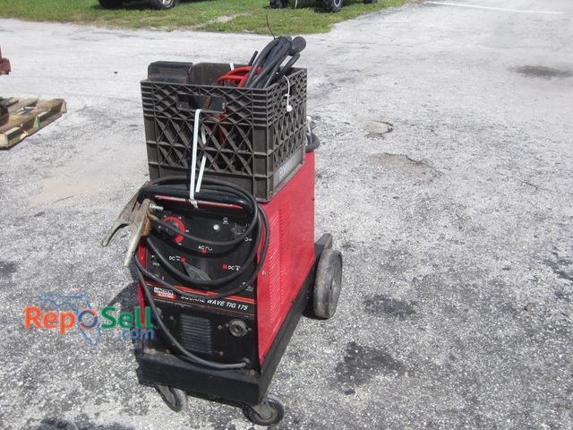 Lot 31-6438 - Lincoln 170 Tig Welder w/Leads &amp; (2) Tig Torches/Accessories - Powers On