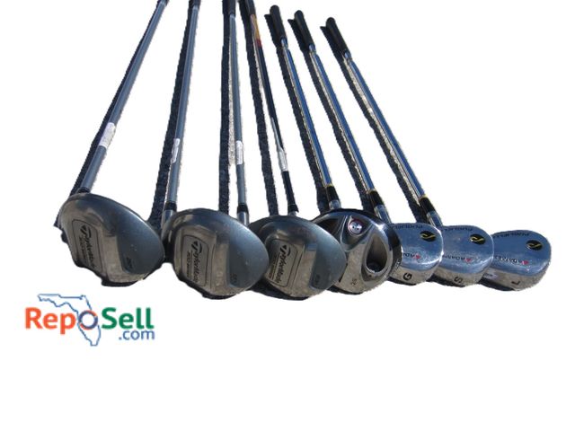 Lot 31-6234 - (7) Taylor Made Right Hand Golf Clubs