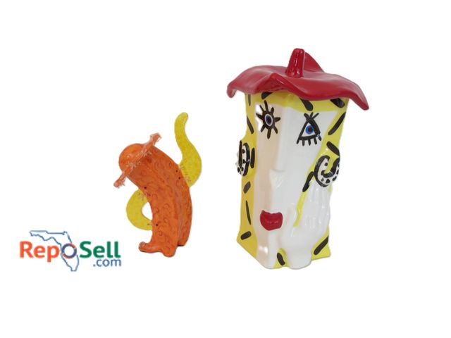 Lot 31-1033 - Cookie Jar Signed Babroff &amp; Cactus Decor