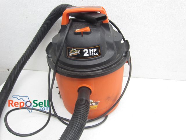 Lot 31-4526 - Armor-All 2HP Wet/Dry Vac #VOM205P 0901 - Powers On
