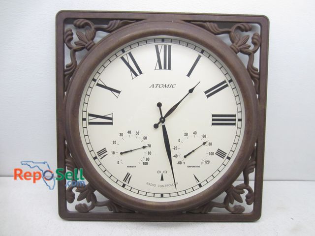 Reposell.com - Lot 31-4183 - Large Atomic clock with weather station ...