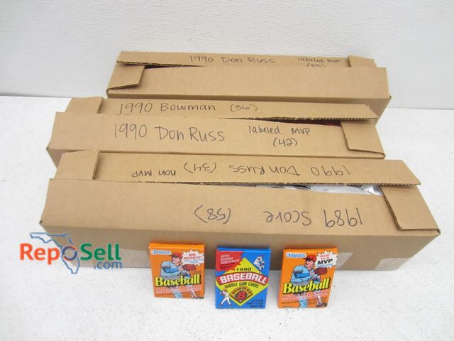 Lot 31-6136 - Lot of baseball cards (approx 250 sealed packs): 1989 Score, 90 Donruss, 90 Bowman.