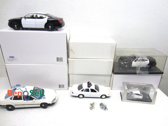 Lot 31-1320 - (8) Diecast Metal Cars: Charger, Impala, Crown Vic, etc. - Appear New