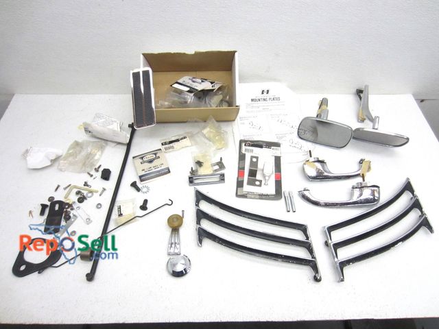 Lot 31-9559 - Lot Of '69 Camaro Parts
