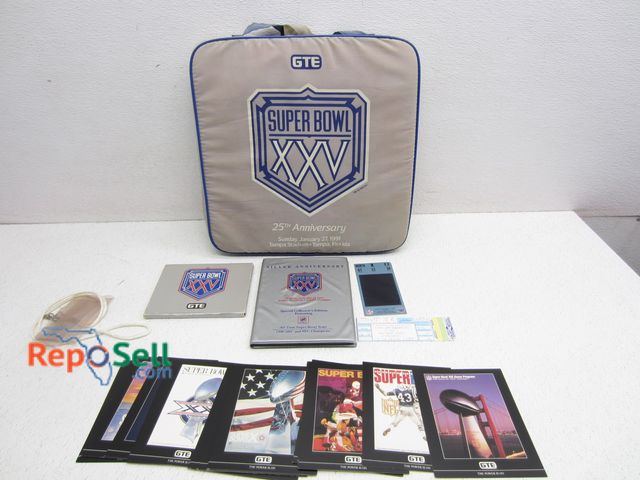 Lot 31-5092 - Super Bowl XXV Collection