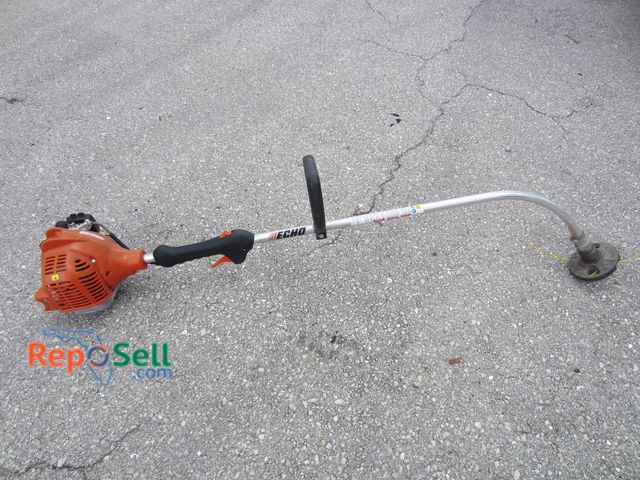 Lot 31-2355 - Echo Gas String Trimmer #GT-225 - Has Compression