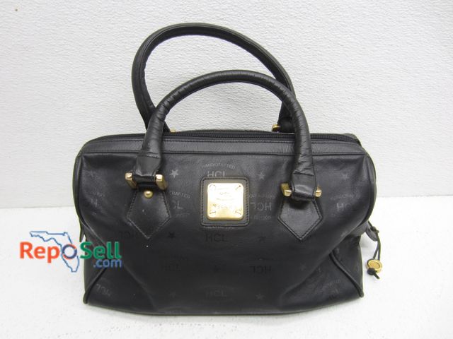 Lot 31-3291 - HCL Leather Purse