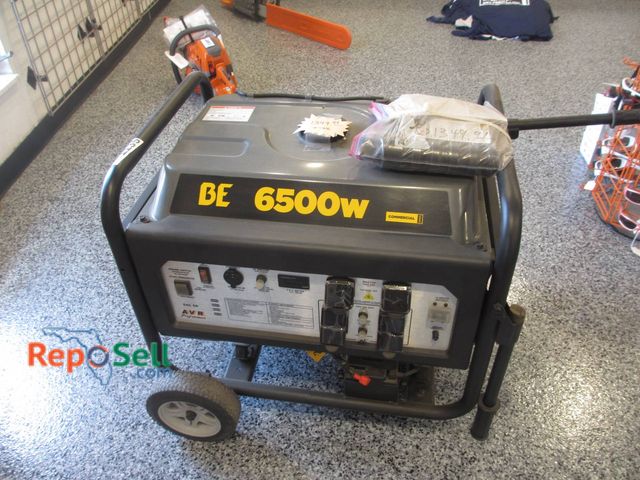 Lot 31-1135 - Newly Assembled BE 6500 Watt Generator Featuring A Wheeled Frame For Mobility. Includes A Durable Me...