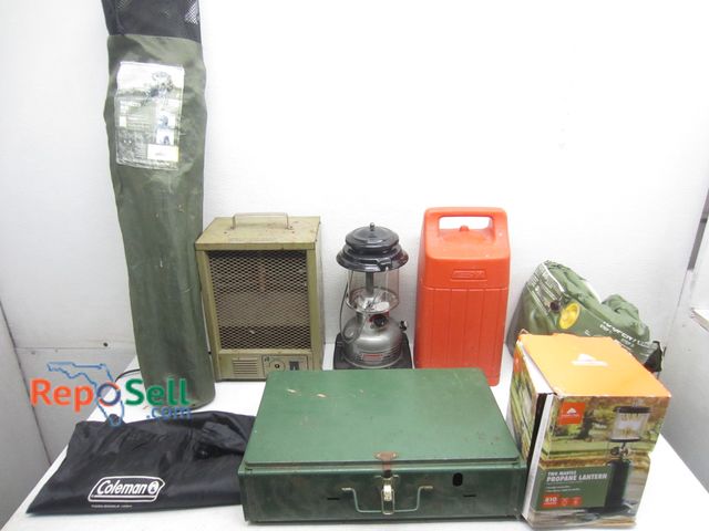 Lot 31-9369 - Camping equipment; propane lantern, propane grill, electric lantern, electric heater, inflatable mat...
