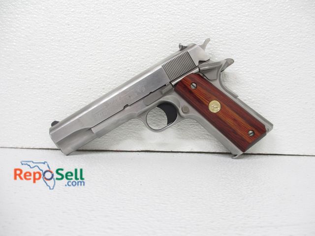 Lot 31-6521 - Colt Series 80 Government Model 45 Pistol with (1) Mag, Soft Case, 5" Barrel - Serial CU244xx