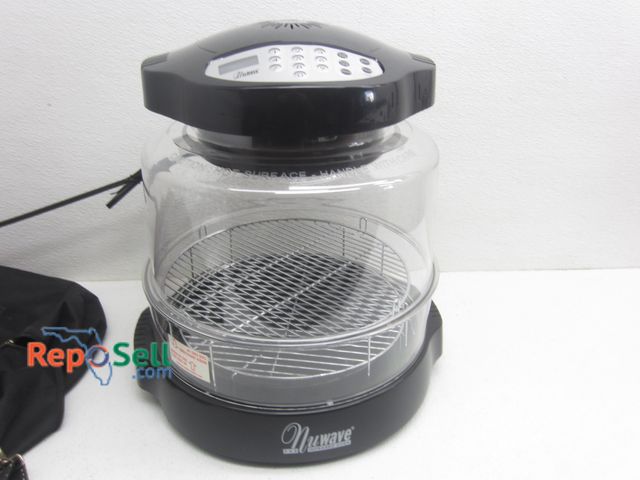 Lot 31-9165 - NU Wave Infrared Food Dehydrator With Storage Bag - Power On, Appears Unused