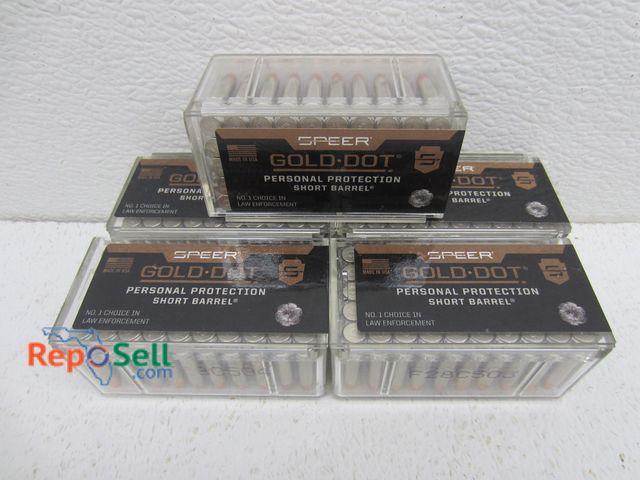 Lot 31-6220 - 250 Rds. .22 Win-Mag Speer Gold Dot 40g SB Ammo