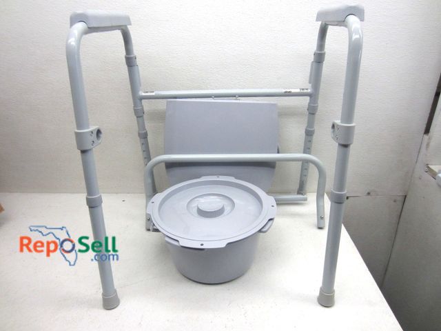 Lot 31-6057 - Drive Shower Chair With Back Rest