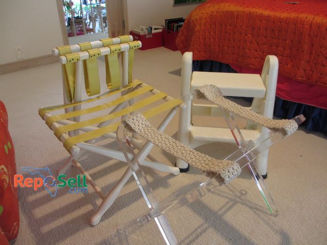 Lot 31-1293 - (3) Luggage Racks, (1) Rubbermaid 2-Step Stool
