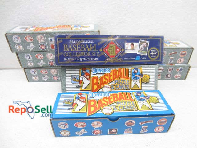 Lot 31-6127 - (8) Baseball card sleeves: (6) 1990 Donruss, 1989 Donruss, 1992 Sealed Major League