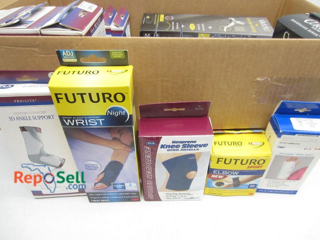 Lot 31-1162 - (40) New Joint Sleeves:  foot, ankle, elbow, wrist, knee, etc., men, women, and youth sizes