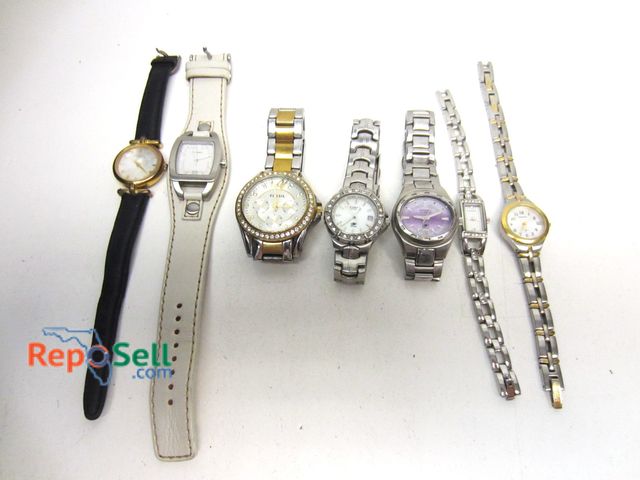 Lot 31-6281 - (7) ladies Fossil Watches, Untested, No COA