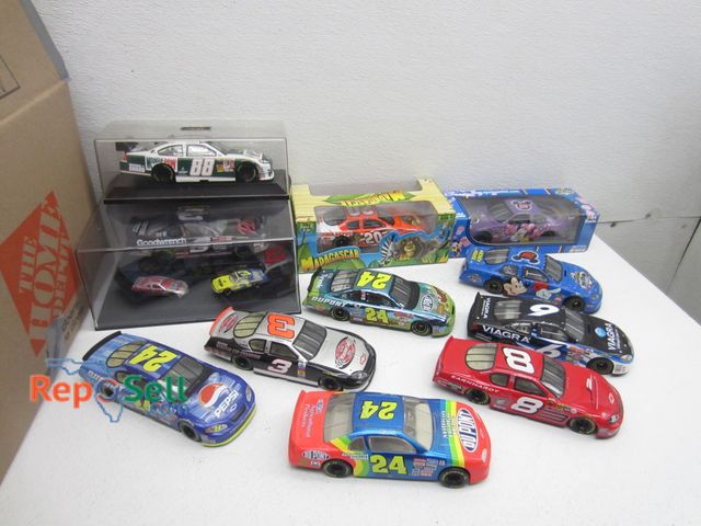 Lot 31-5411 - (23) Die Cast Metal NASCAR Cars