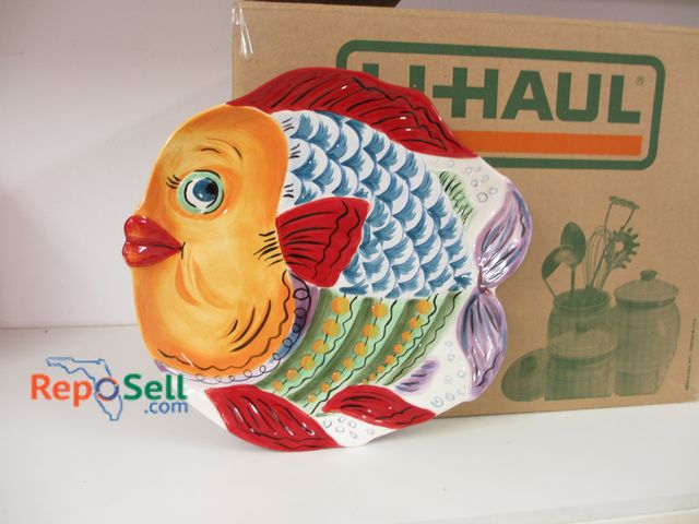 Lot 31-1098 - (9) Fish Decor Plates by Farrucci