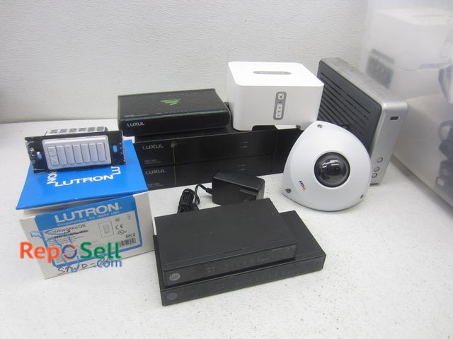 Lot 31-7146 - Lot of Electronics: SONOS #Connect, LUXUL Ethernet Switches, AXIS Security Camera, LUTRON Switches, ...