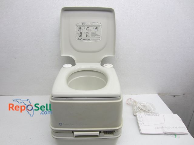 Lot 31-6070 - Thetford Porta Potti 100 Series w/Mounting Brackets
