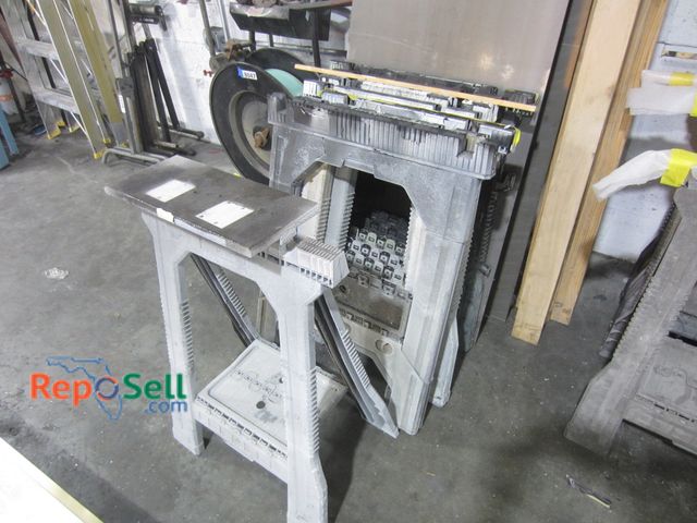 Lot 31-8081 - (8) Plastic Saw Horses