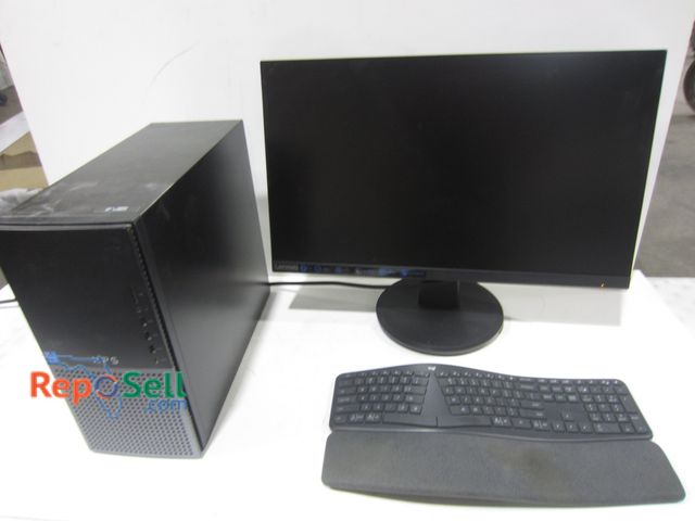 Lot 31-8118 - 28" Lenovo Monitor, Keyboard, XPS Intel Core i7 - All Power On