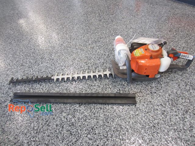 Lot 31-1088 - Husqvarna New single-sided hedge trimmer 226HD75S