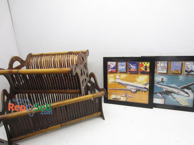 Lot 31-5402 - (2) Bamboo Baskets, (2) Framed Art