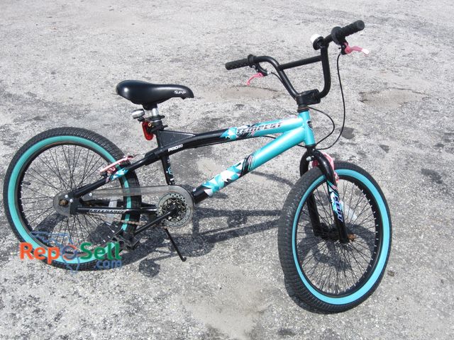 Lot 31-6183 - 20" Kent Tempest Bicycle