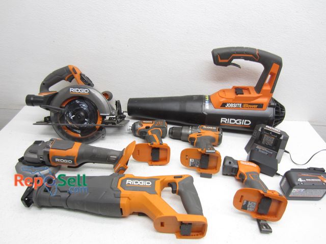 Lot 31-3430 - (7) Ridgid 18V Tools With Battery And Charger - All Power On
