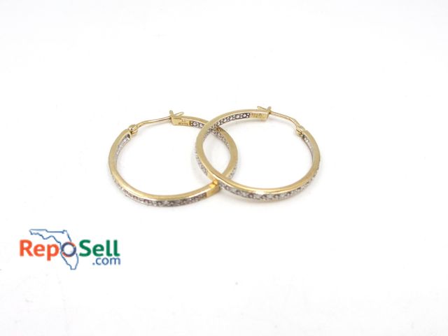 Lot 31-9017 - 10K Yellow Gold Hoop Earrings - 4.20g total
