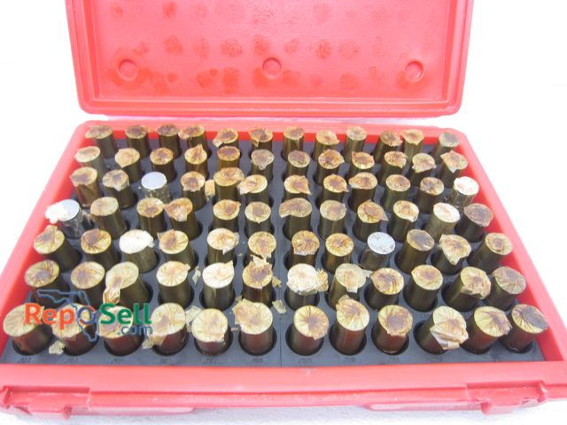 Lot 31-3257 - Case of Machinist Hole Gauge Inspection set: M5-0.751-0.832