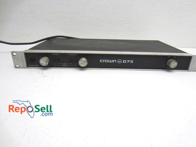 Lot 31-5219 - Crown D75 2-Channel Power Amplifier - Power On