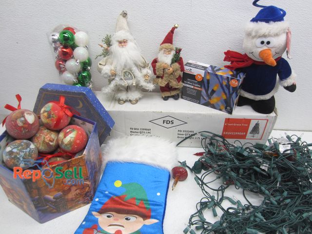 Lot 31-5346 - Christmas Decor And New 4' Tree: Light (Power On), Stocking, Ball Ornaments etc