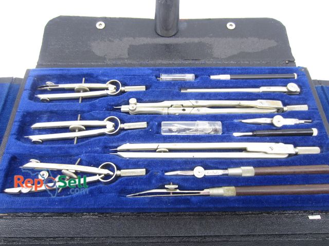 Lot 31-3331 - Drafting Tool Set