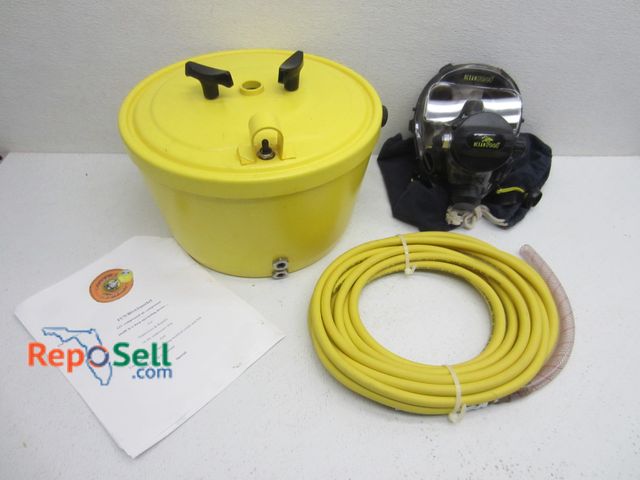 Lot 31-9379 - Ocean Reef Mask and Hookah German 12V Diving System - No Battery - Untested, Please Inspect