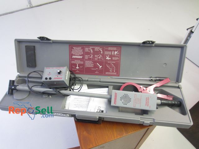 Lot 31-2136 - Model 501 System The Tracker II Powers on