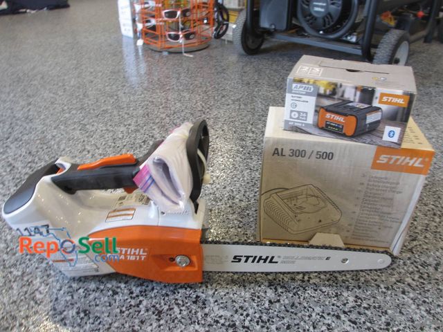 Lot 31-1147 - New Stihl MSA 161T 36V Electric Chainsaw, Including AP 300 36V Battery And AL 300/500 Charger. Desig...