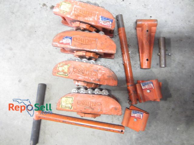 Lot 31-1281 - Multiton Machinery Skates, Including Multiple Roller Dollies And Accessories. Accessories Include Ha...