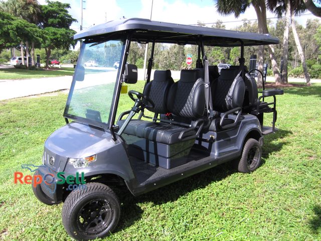 Lot 31-1002 - 2025 Epic E60 Golf Cart
