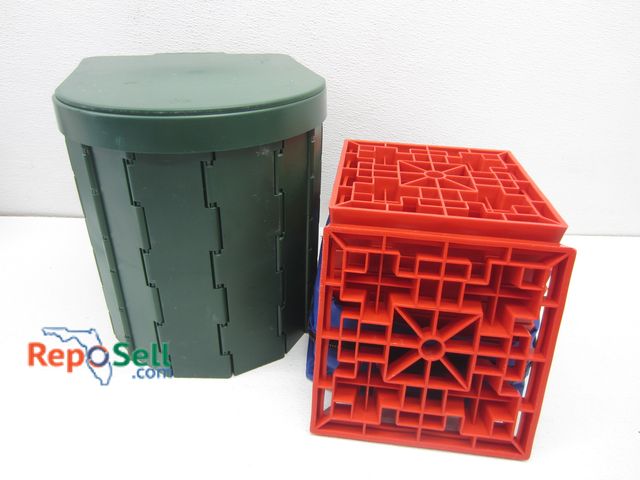 Lot 31-1179 - 10pc RV Leveling Kit w/Bag &amp; Foldable/Portable Camping Toilet