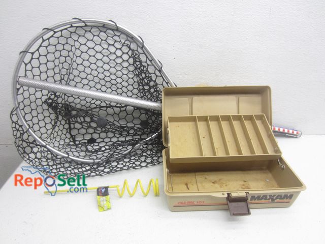 Lot 31-7153 - Fishing Lot: Maxam Tacklebox, Frabill Net, Spiral Rod Holder