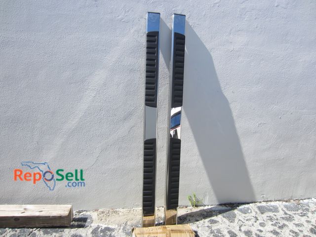 Lot 31-8399 - 02-08 Dodge Ram 1500-3500 Running Boards With Brackets