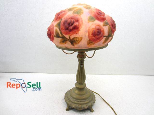 Lot 31-5128 - Vintage Glass Dome Puffy Floral Lamp, Powered On