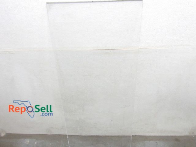 Lot 31-9111 - Lexan Plastic Piece 20" x 45"