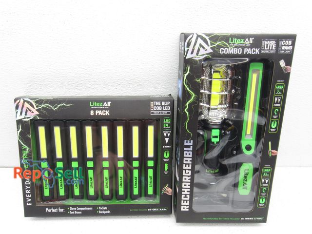 Lot 31-1340 - (10) New Flashlights: 8 Cob LED Task Lights and Large Task Light and Worklight