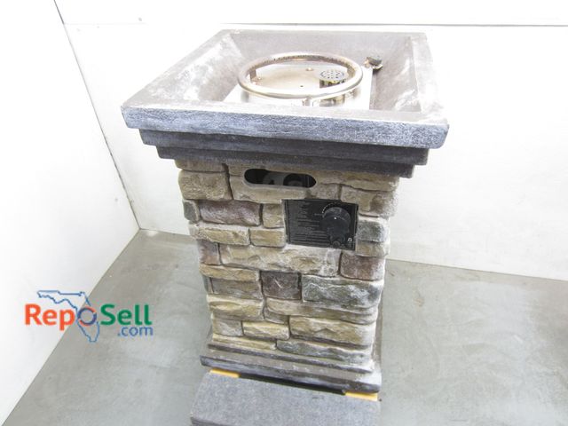 Lot 31-6206 - Outdoor Propane Burner / Warmer w/ Propane Tank