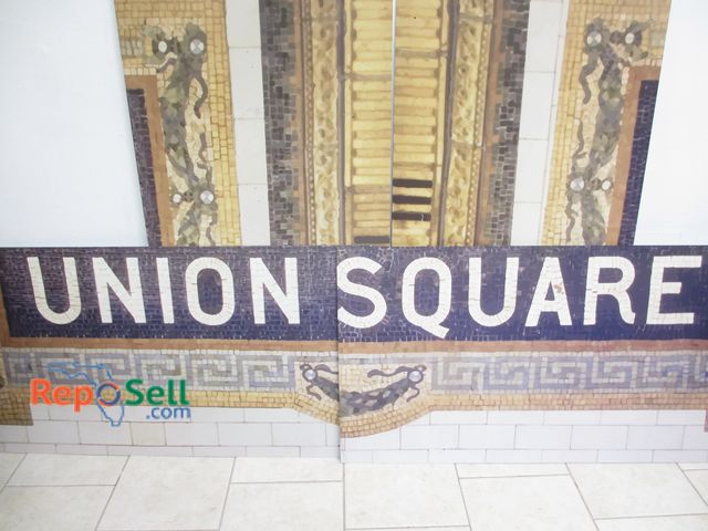 Lot 31-1245 - 4 Piece Union Square Metal Sign; Each Panel 38" x 24"